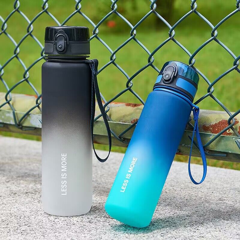 Garrafa de água esportiva de g - Outdoor Sport Field avaliação e preço